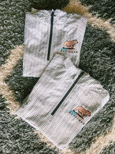 Load image into Gallery viewer, Barn Beauty Boutique Chester Windbreaker