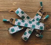 Load image into Gallery viewer, 4-H Wristlets
