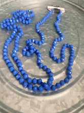 Load image into Gallery viewer, Periwinkle Beaded Necklace
