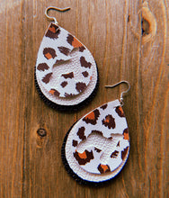 Load image into Gallery viewer, White Cheetah Print Lamb Teardrop Shaped Earrings
