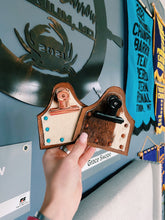 Load image into Gallery viewer, Brown Cowhide Genuine Leather Number Holders
