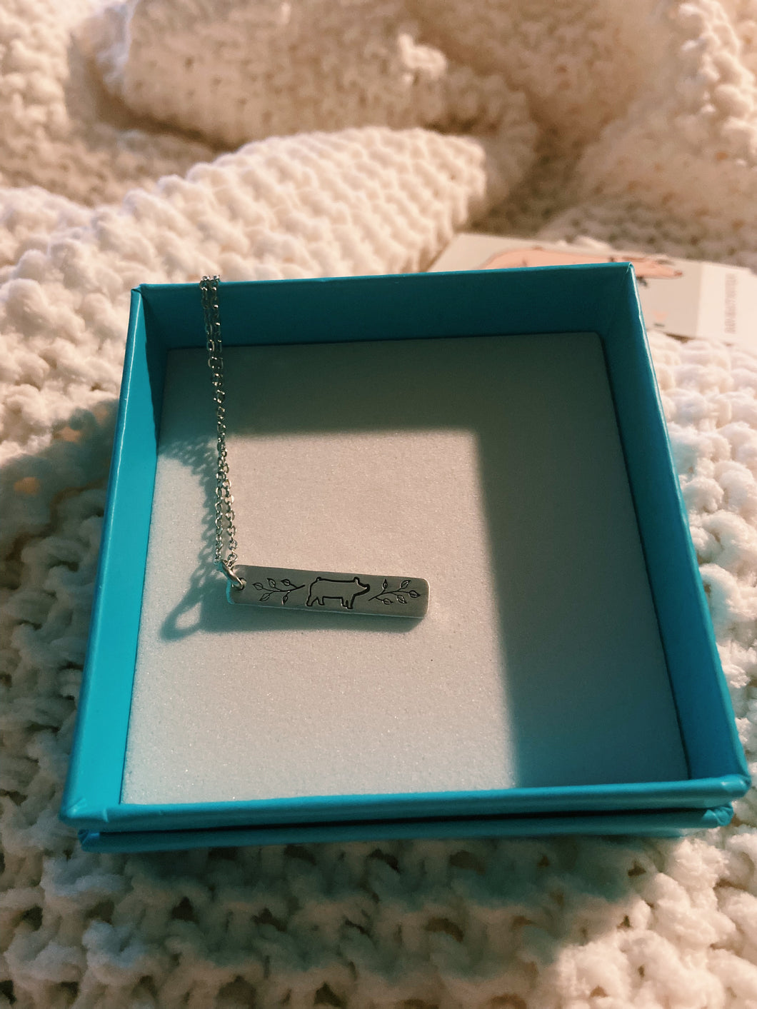 Vine Pig Bar Necklace