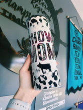 Load image into Gallery viewer, Show Mom Pig Tumbler
