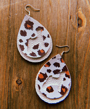 Load image into Gallery viewer, White Cheetah Print Goat Teardrop Shaped Earrings
