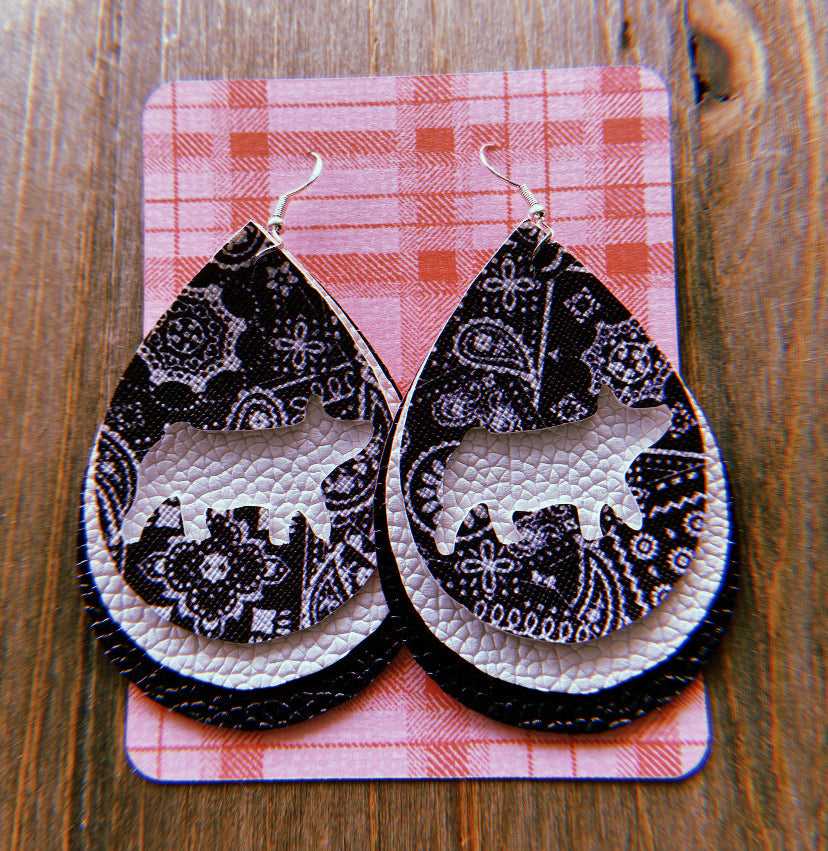 Black & White Paisley Pig Teardrop Shaped Earrings