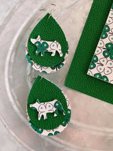 Load image into Gallery viewer, 4-H Pig Earrings
