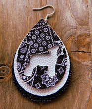 Load image into Gallery viewer, Black &amp; White Paisley Lamb Teardrop Shaped Earrings
