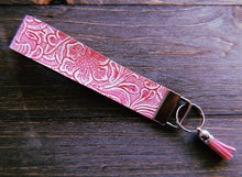 Load image into Gallery viewer, Pretty Pink Textured/Stamped Wristlets
